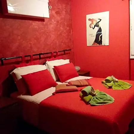 Bed & Breakfast Orange House