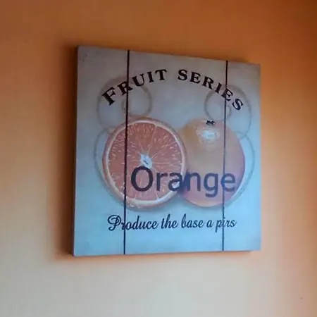 Bed & Breakfast Orange House Varenna