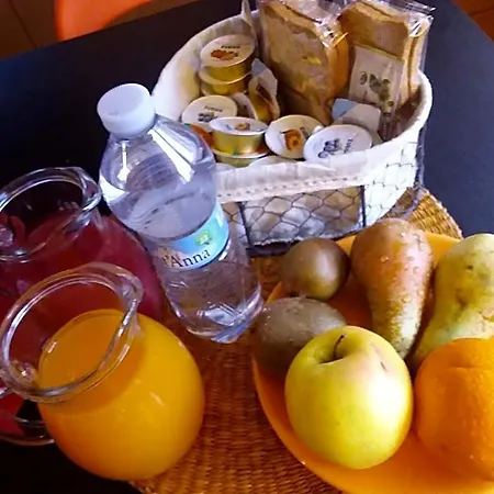 Bed & Breakfast Orange House