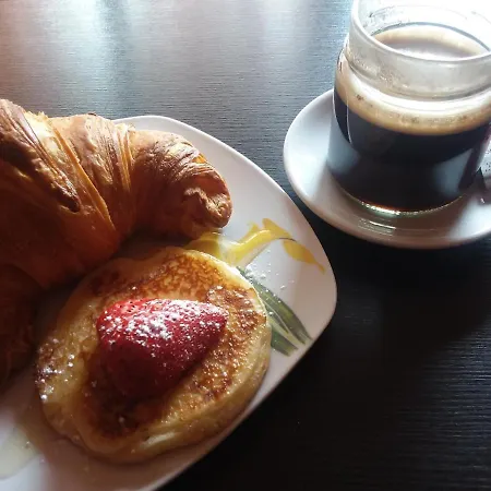 Panzió Orange House