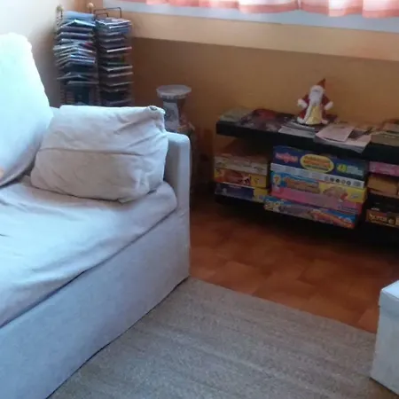 Orange House فندق مبيت وإفطار فارينا