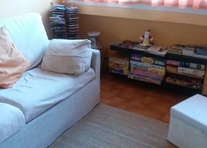 Orange House Bed & Breakfast Varenna